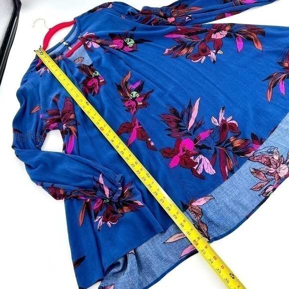 FREE PEOPLE S Tree Swing Tunic Top Mini Dress Blue Floral Cutout Flowy Boho XS - Picture 10 of 16